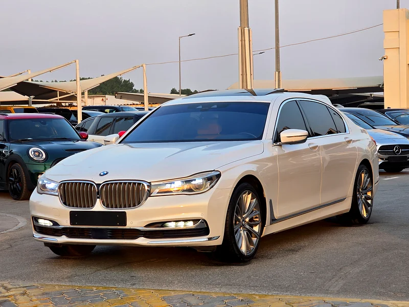 BMW LI GCC63699047657602113