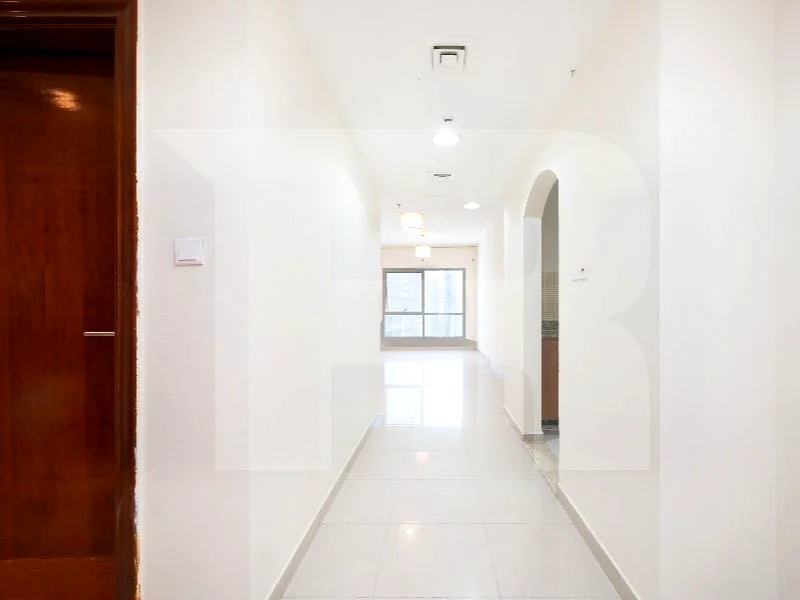 واسع | طابق عالي | ديكور داخلي مُحدّث63805221913090112