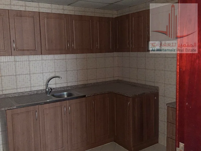 غرفة وصالة في الرشيديه، بالقرب من حديقة السيدات63721614557825113
