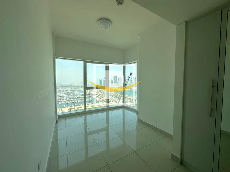 منظر خلاب على المارينا | طابق عالي | شاغر64040798401410114