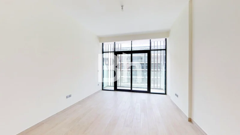 Large Layout | Bright Interior | Community View63803213052545113