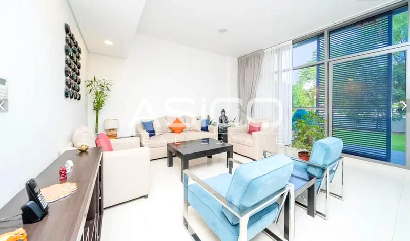 Podium Townhouse | Fully Upgraded | Prime Location63972218170883113