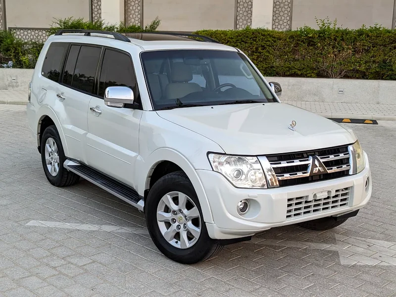 MITSUBISHI PAJERO 2012 GLS TOP V6 3.5L FULL OPTION GCC IN EXCELLENT CONDITION63699025259906110