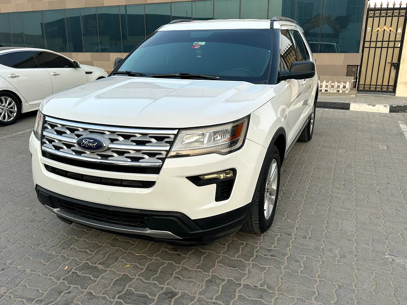 Ford Explorer XLT 201963699040915842110