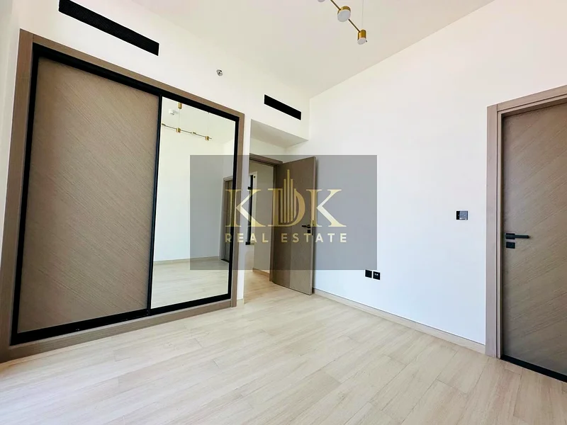 Community View | Prime Location | Spacious Unit63783309868675113