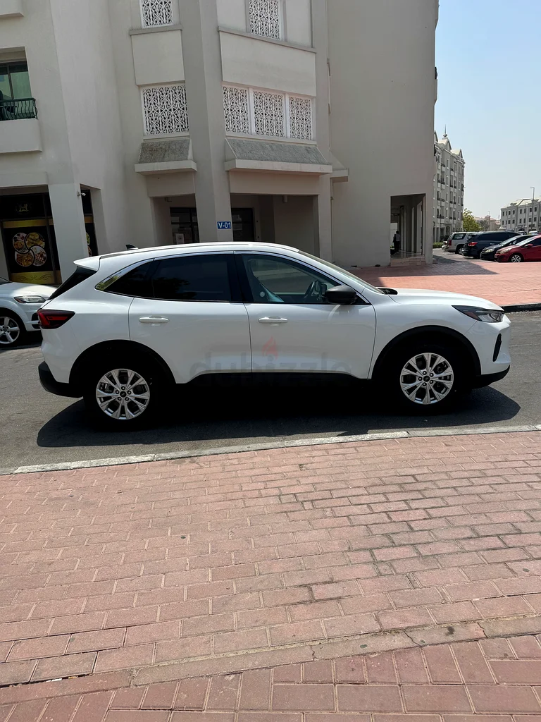 Ford escape like brand new with 1.5 turbo engine63699039854467110