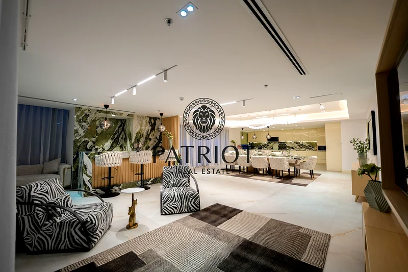 Ultra Luxury | 4 bedroom Penthouse | Fully Furnished |63987759224834111
