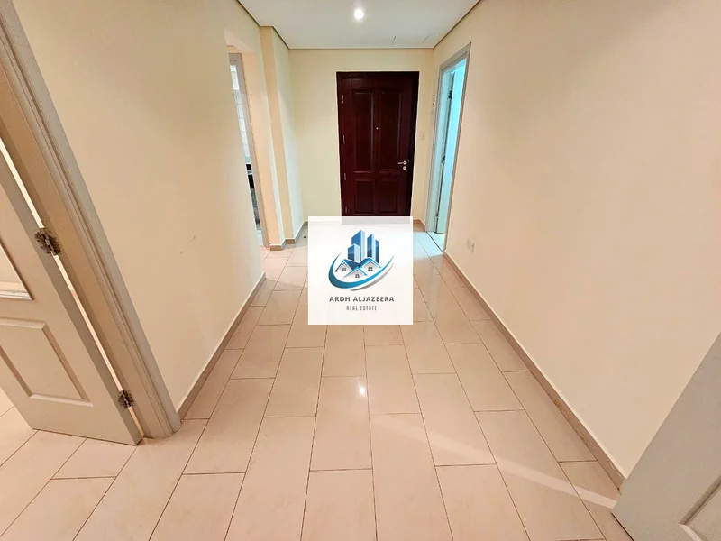 نادي صحي من فئة الخمس نجوم وبناء بدون مبرد 2BHK بسعر 58K مع شرفة وخزائن مقابل مركز الصحراء، النهدة، الشارقة، اتصل بأمير63707049967233114