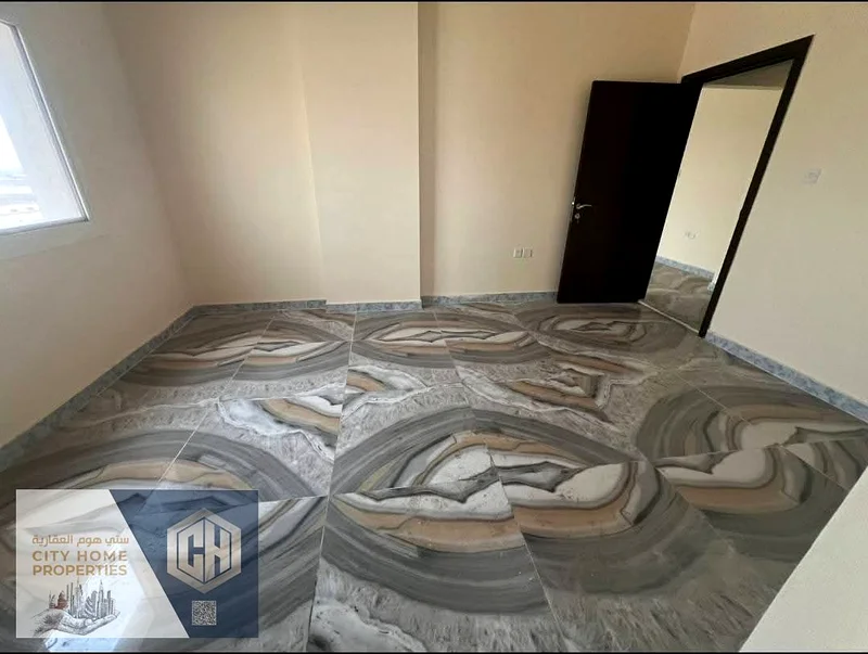 ✨ فرصة تأجير خاصة في الجرف 3 - عجمان ✨ 📍 تقع في موقع استراتيجي قرب طريق الشيخ محمد بن زايد والمخارج الرئيسية إلى دبي والشارقة63713791162625113