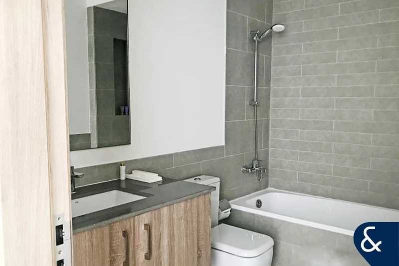 1 Bed | Tenanted NNS | Pool | Park View63952184102915112
