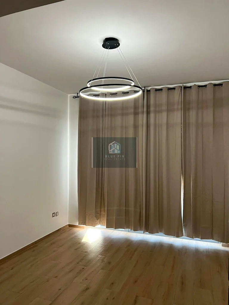 Elegant Studio with Balcony | Walk to Metro | Vacant63726017172610111