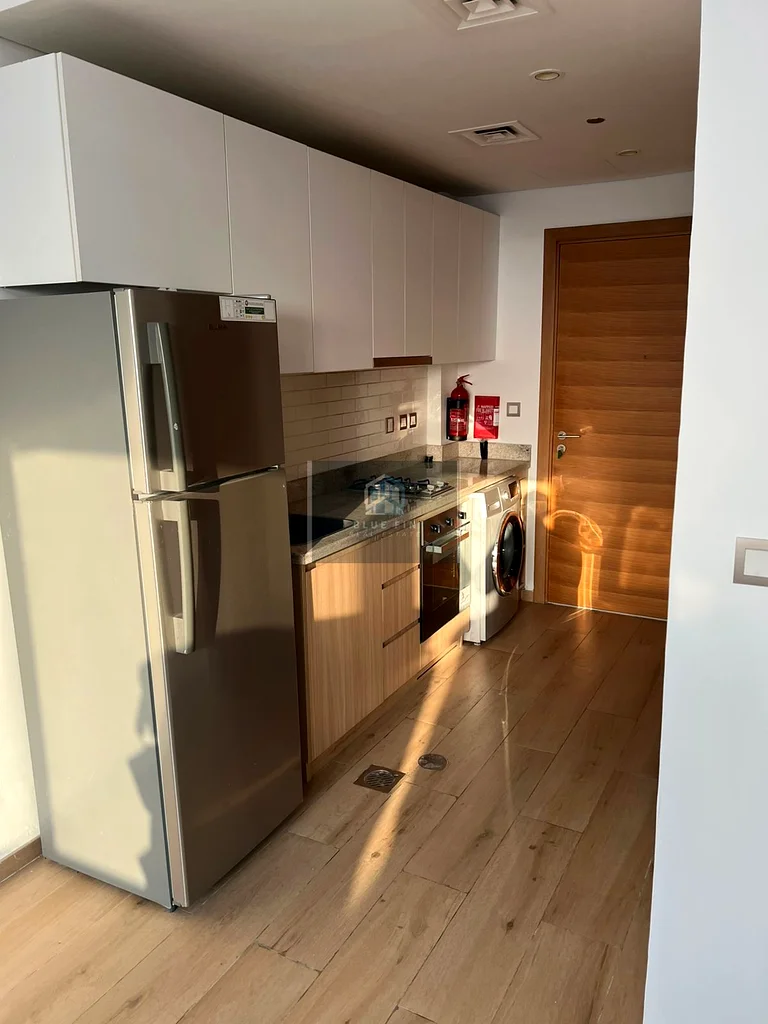 Elegant Studio with Balcony | Walk to Metro | Vacant63726017172610113