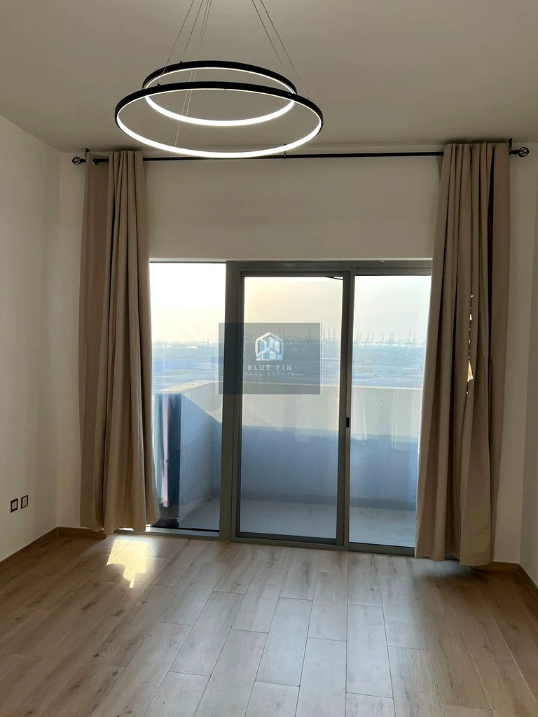 Elegant Studio with Balcony | Walk to Metro | Vacant63726017172610110
