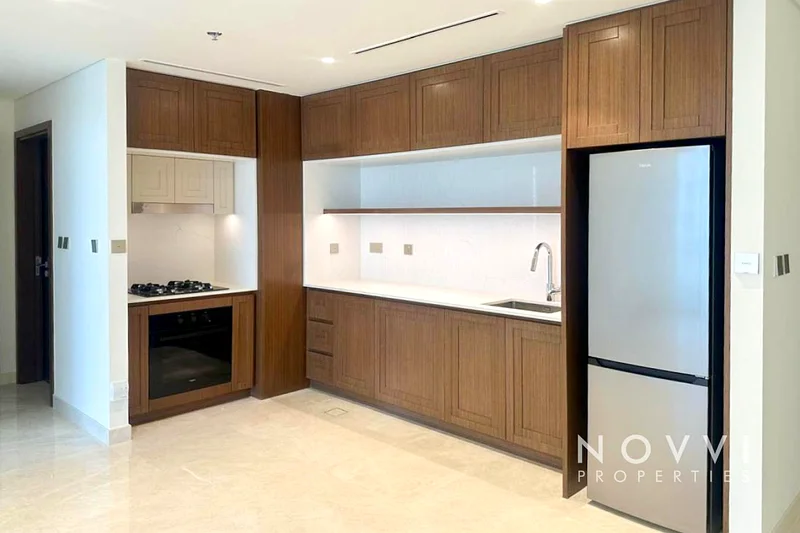 Luxurious | Vacant Now | Partial Sea View63733695909633112