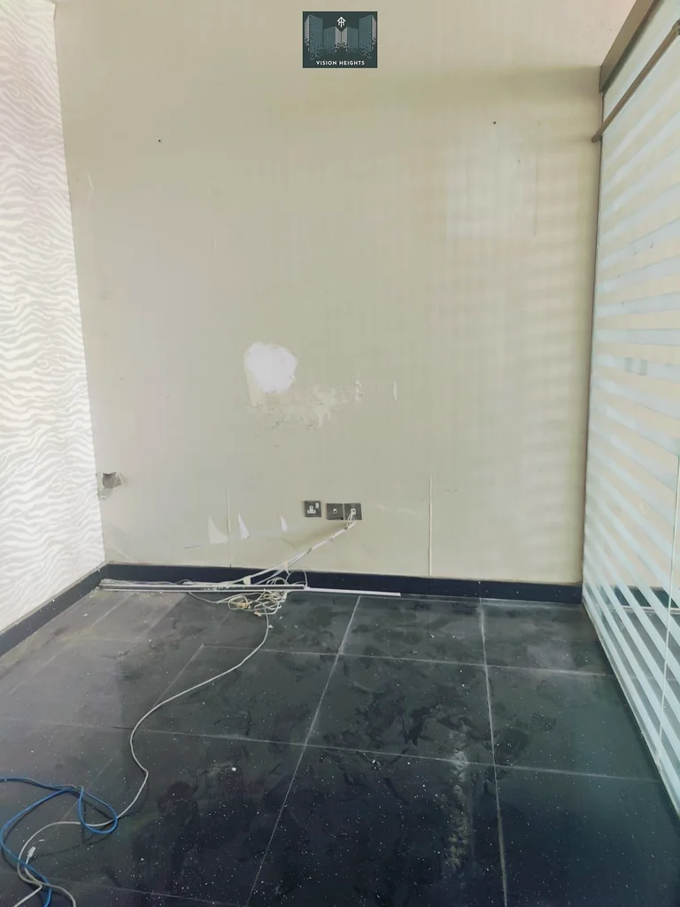 محل تجاري / متجر بمساحة 350 قدم مربع للإيجار في أبو هيل63815336648195113