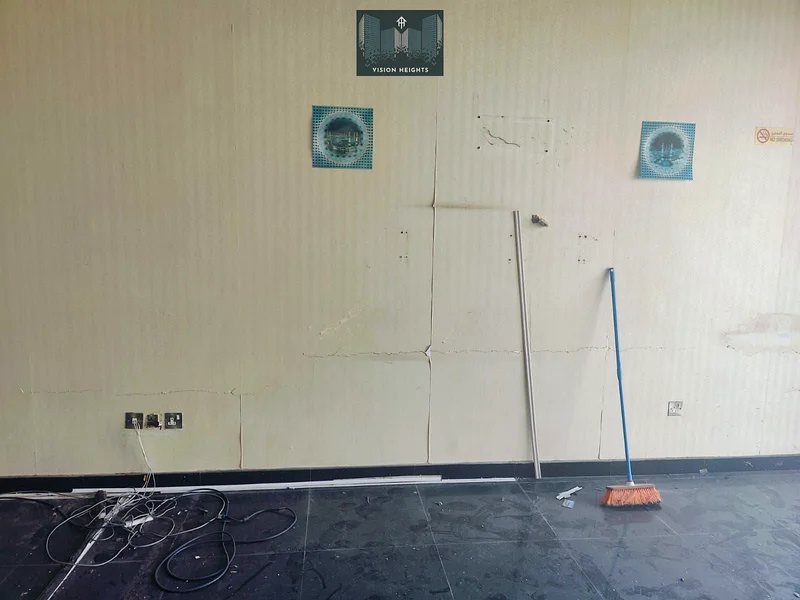 محل تجاري / متجر بمساحة 350 قدم مربع للإيجار في أبو هيل63815336648195114