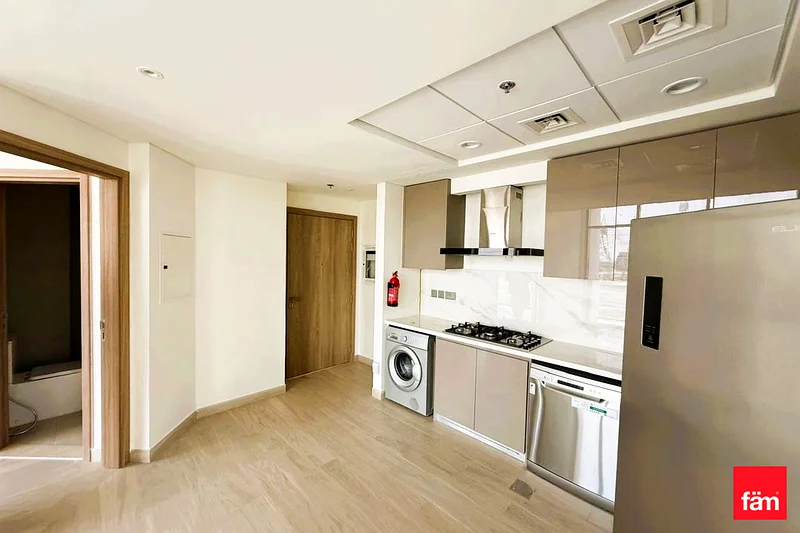 Contemporary style | Ready Brand New | Open view63977417577730110