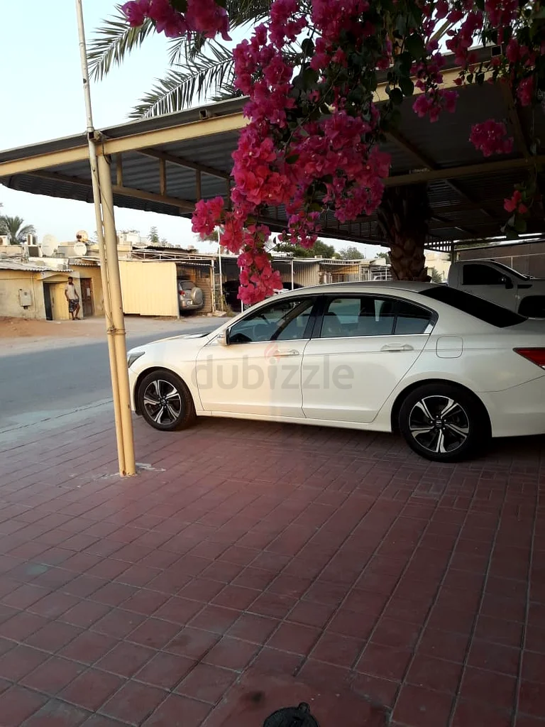 Honda Accord urgent sale. Price slightly negotiate.63699033077377111