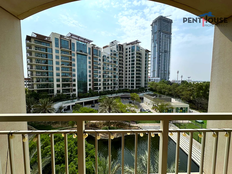 Large Size | Prime Location | Rented63921492745217110
