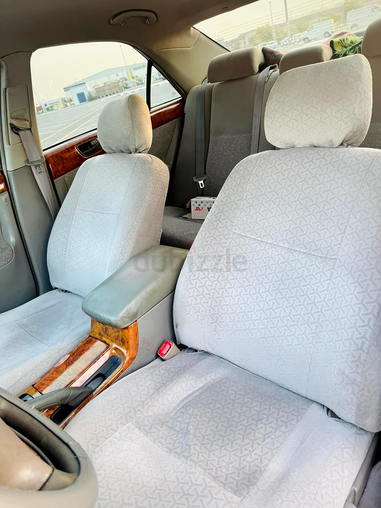 تويوتا كامري 2004 سيارة عائلية بيضاء أوتوماتيكية بالكامل63699049616514114
