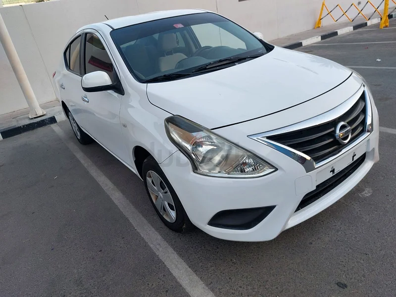 For urgent sale lady used Nissan sunny gcc in excellent condition63699057857537110