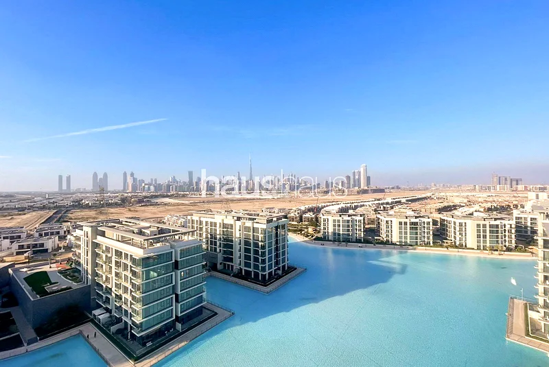 الطابق العالي | غير مفروش | وحدة زاوية63750545056129111