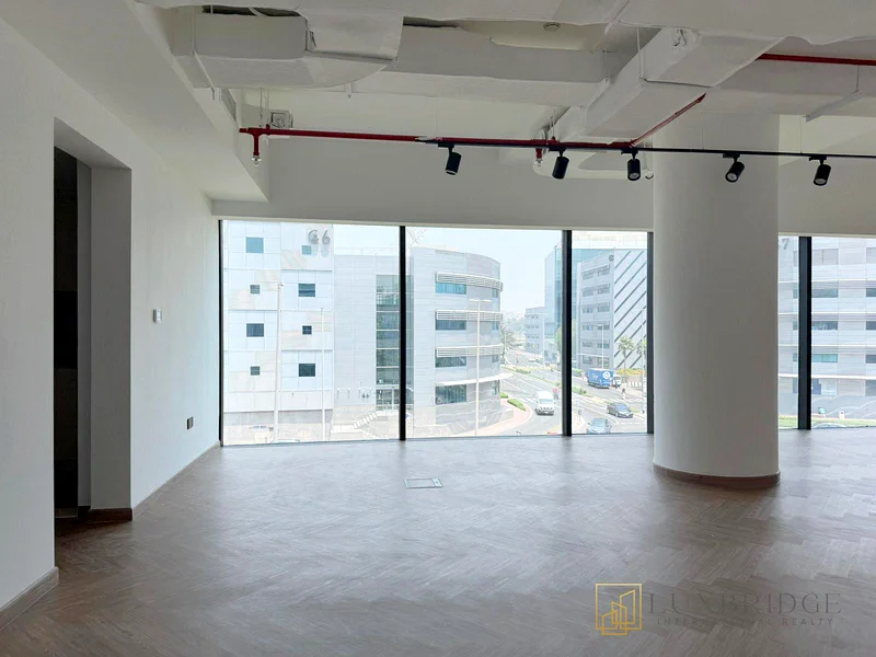 مساحة عصرية | تخطيط مرن | موقع متميز64064021706882114