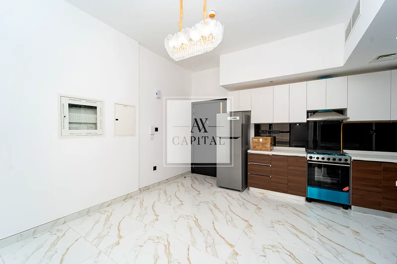 Modern Apartment | Parking | Prime Location63741716122626113