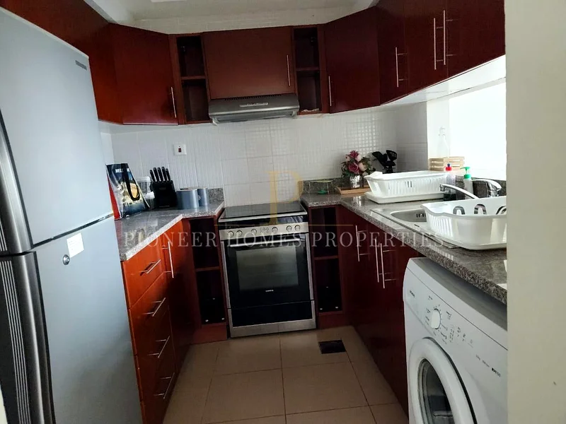 عرض ساخن | شقة من غرفة نوم واحدة مع شرفة في الطوابق العليا | إطلالة على البحيرة63749147984387114