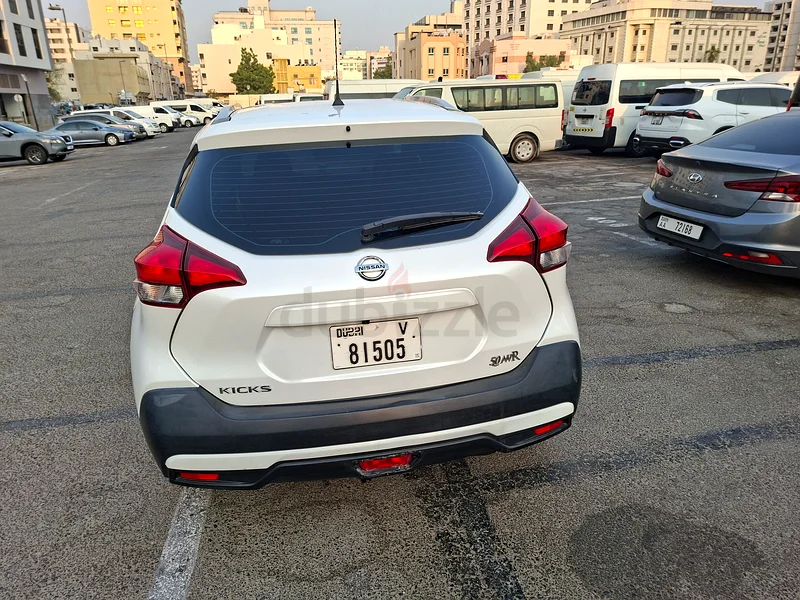 Nissan kicks GCC speces 2018 model very good condition 165000kms63699058437889113