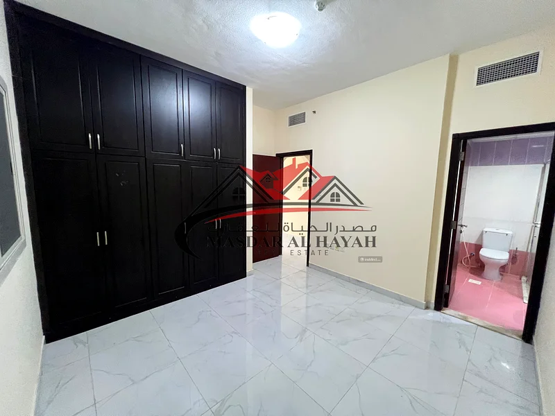 No Deposit /- Wardrobe parking Master Room Easy payment Close to Mosque63812426602882112