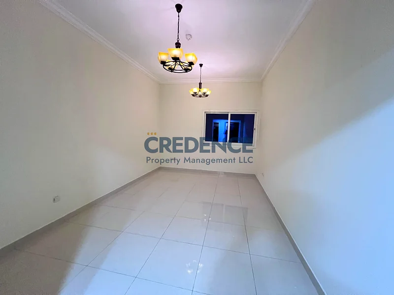 تصميم كبير | تم تجديده حديثًا | طابق عالي63742472041347112