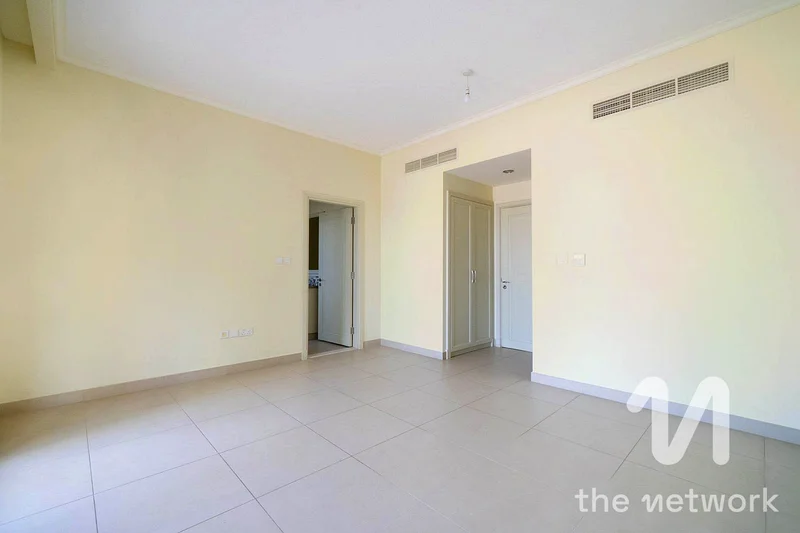Vacant | Well-maintained | Unfurnished63727208331139114