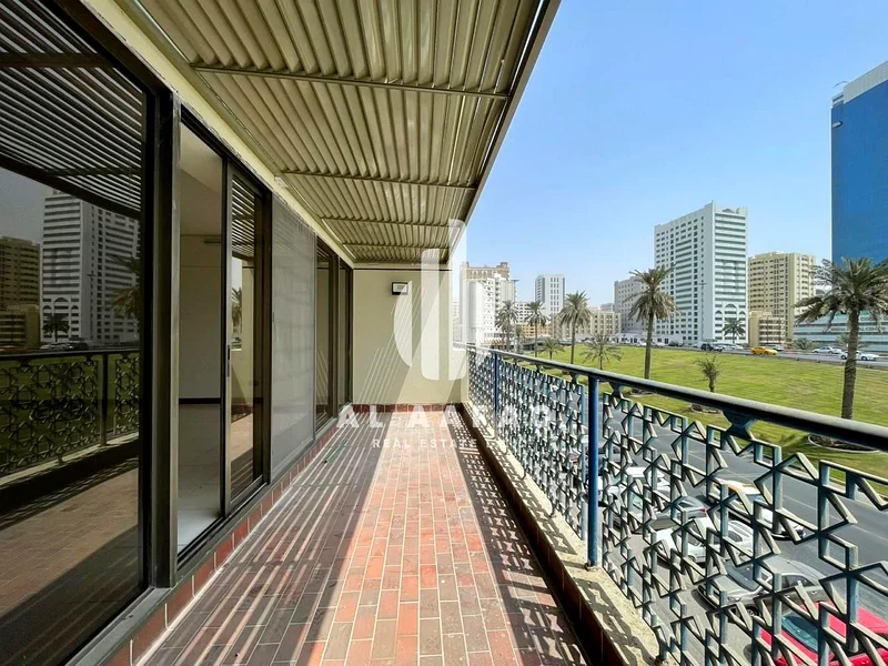 Spacious 3BHK| Master Bedroom | AC Chiller free | Parking free63812815008131114