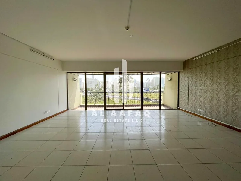 Spacious 3BHK| Master Bedroom | AC Chiller free | Parking free63812815008131112