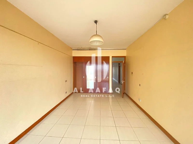 Spacious 3BHK| Master Bedroom | AC Chiller free | Parking free63812815008131111