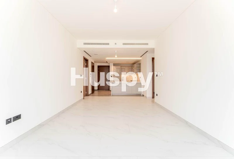 Low Floor | With Maids | Open Layout63758156636675111