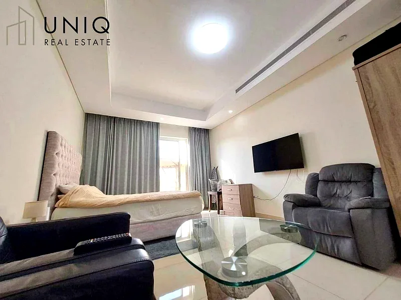 Studio with Huge Balcony | Community View63918882872963112