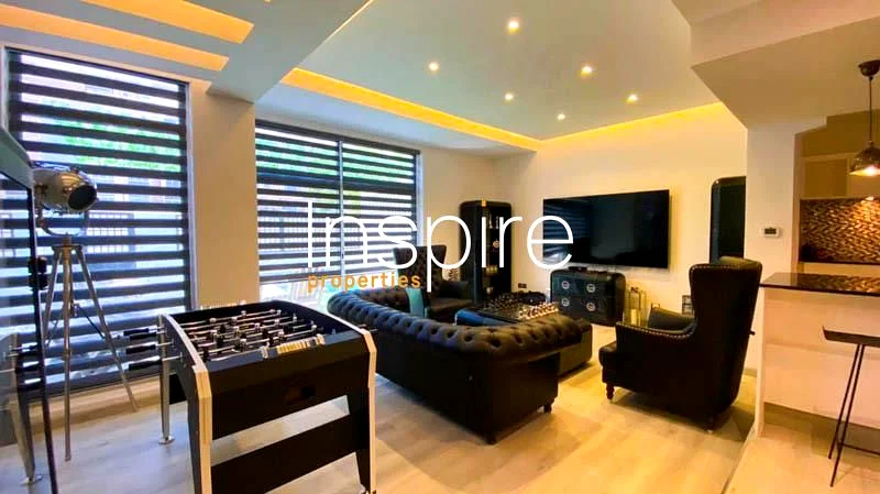فاخرة مُحسّنة | راحة عصرية | أثاث فاخر63782826240769111