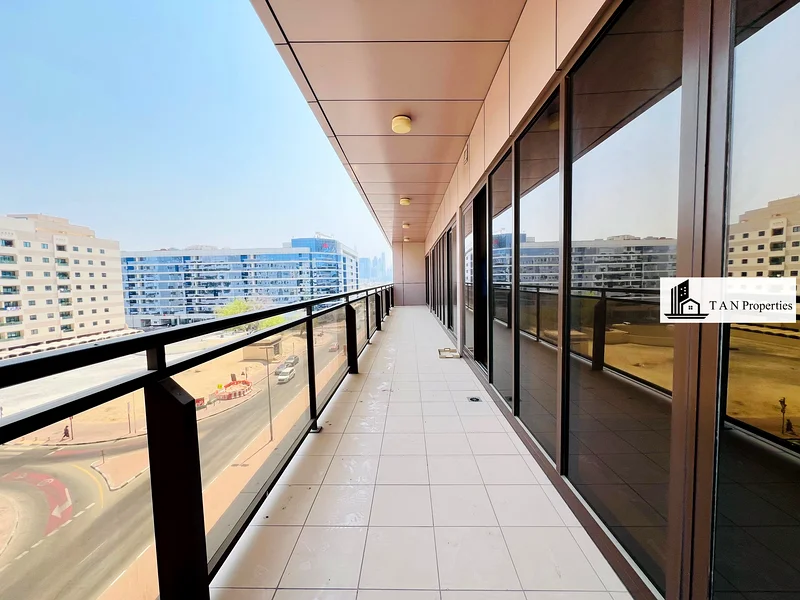 Spacious 4BHK Apartment | With Balcony | All Amenities | Prime Location63768050288643110