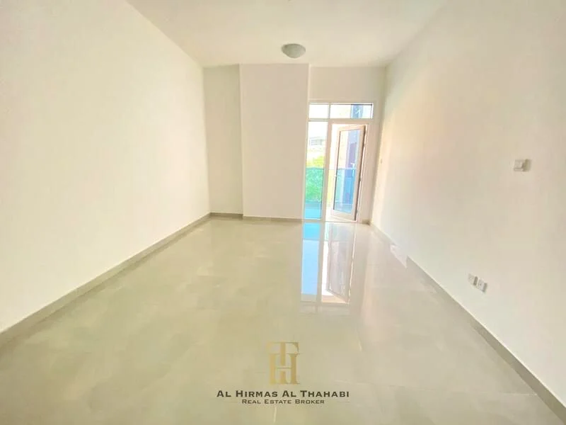 Modern Layout / Comfortable /Included 1 Month Free63786117576066111
