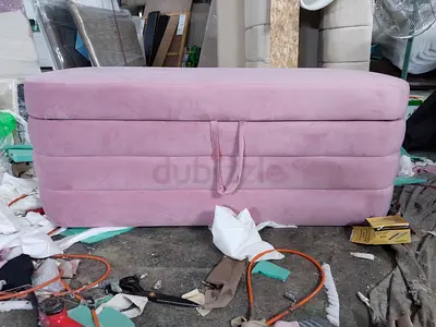 Chic Pink Storage Ottoman: Stylish  Functional