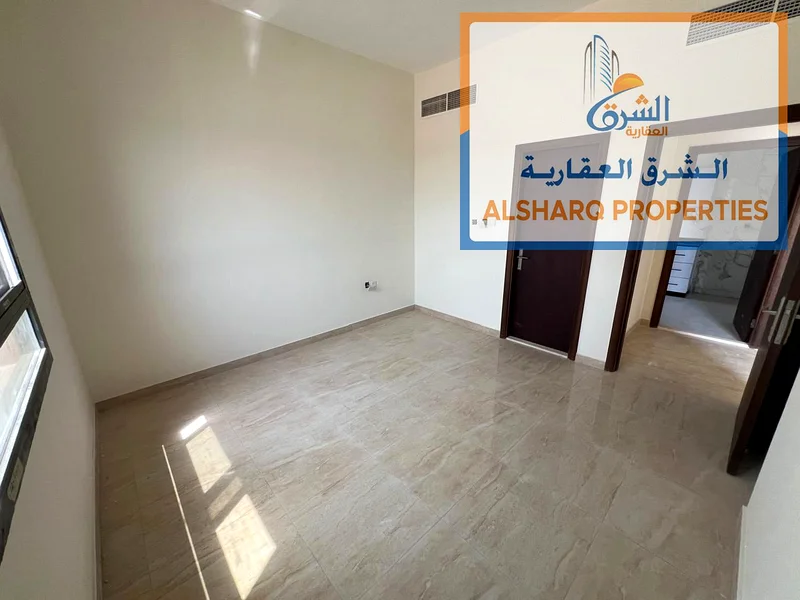 شقة جديدة، أول مستأجر، غرفة نوم واحدة وصالة، بلكونة، حمامان بتشطيبات حديثة | الجرف 3 - عجمان - حمامان بتشطيبات حديثة63713688617089113