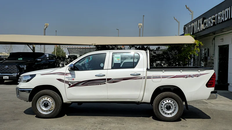 TOYOTA HILUX DOUBLE CABIN 4WD MT 2.4L DSL 2025 (GL 2 )63699053240707114