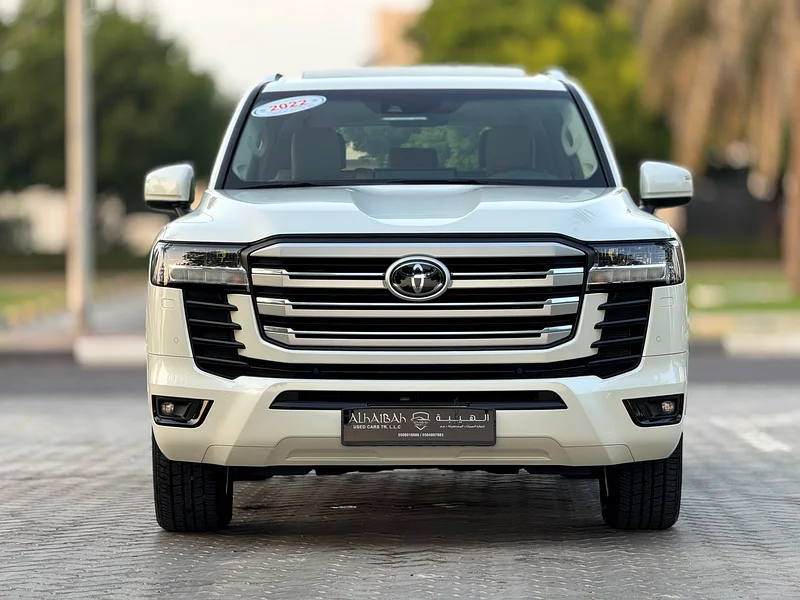 تويوتا لاند كروزر GX.R TWIN TURBO موديل 2022 خليجى بحاله الوكاله63700380045954111