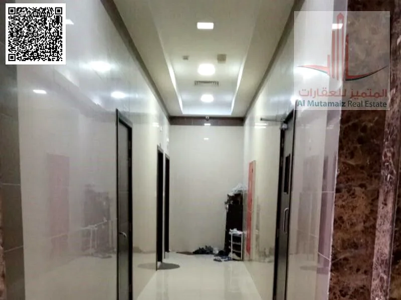 For sale.Commercial residential building small age63868309687937112