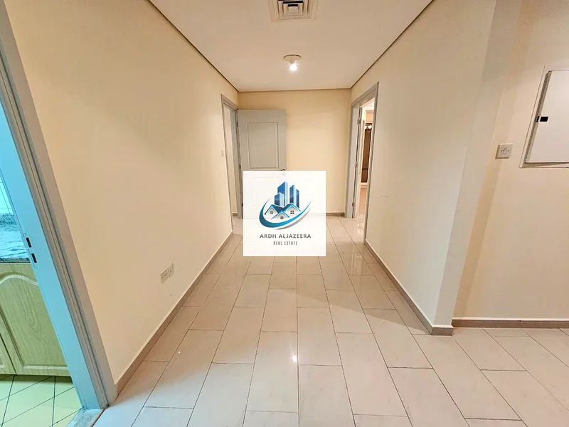 نادي صحي من فئة الخمس نجوم ومبنى خالٍ من المبردات 2 بيدروم بسعر 57 ألف مع خزائن مقابل مركز الصحراء، النهدة، الشارقة، اتصل بأمير63707049958017112