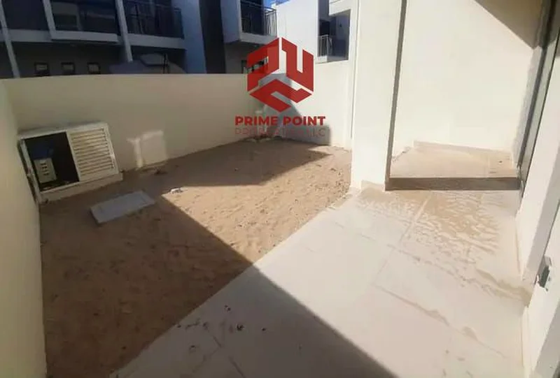 فيلا من 3 غرف نوم + غرفة خادمة | مجتمع برايمروز63740770280962111
