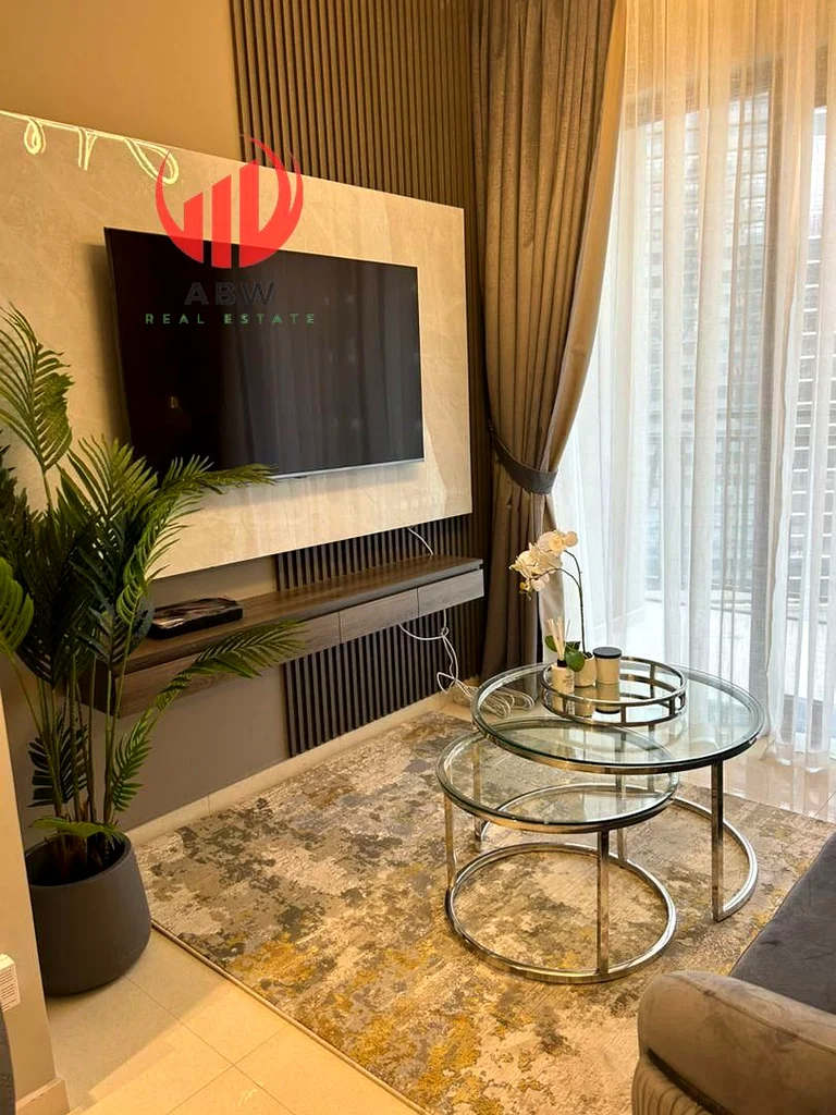 Near Metro | Luxury | Furnished | Great Layout63793189192323112