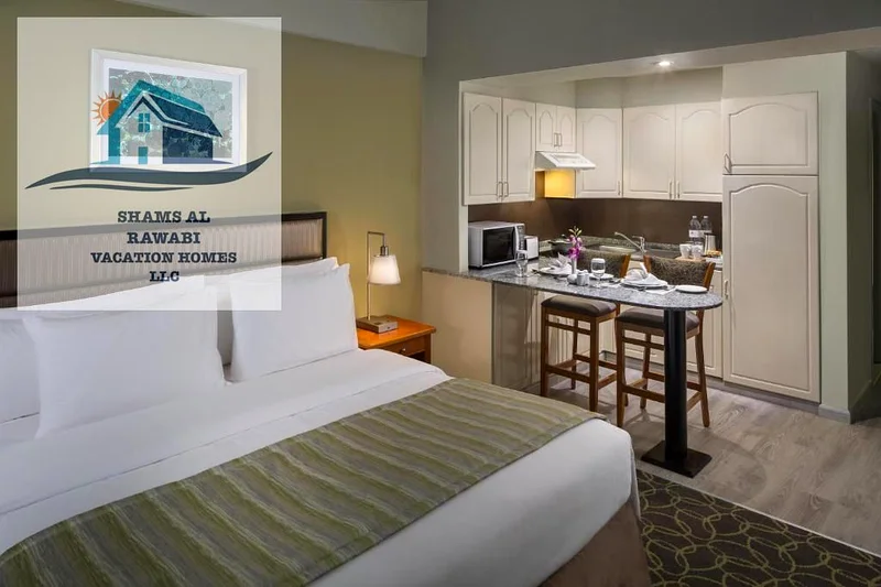 Early Winter ! Fully Furnished ! With Kitchen !  Daily Cleaning ! Near Metro !!63817592304258113